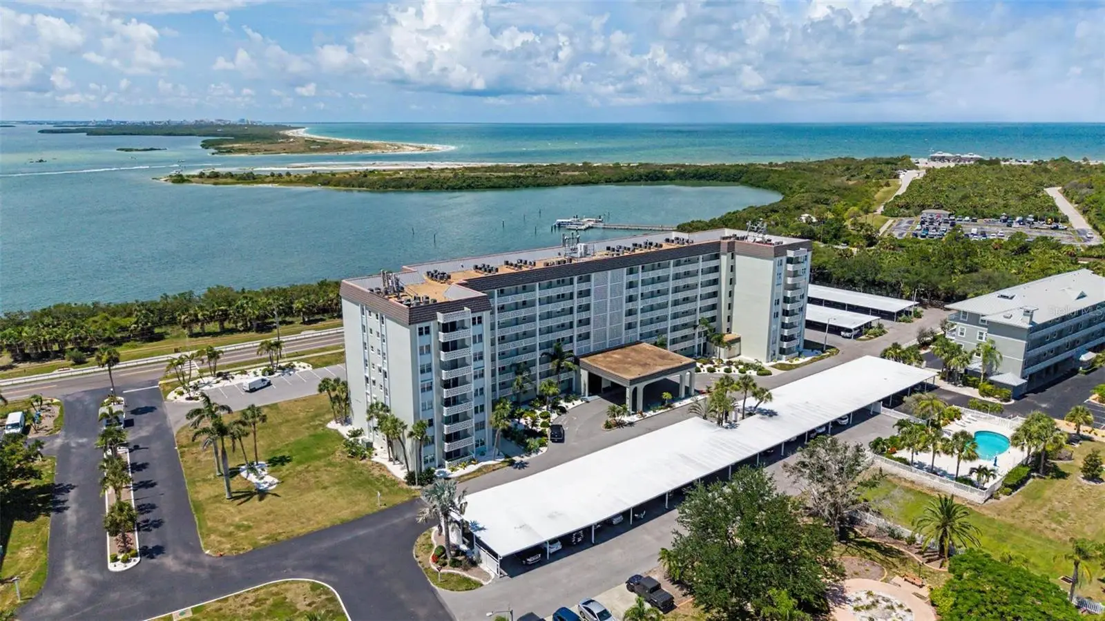 9 Forbes Place, FL