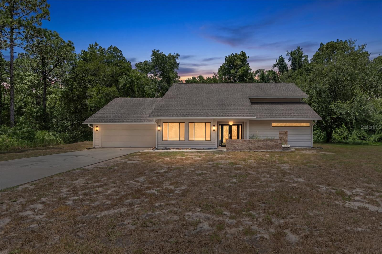 10 Sycamore Court, FL