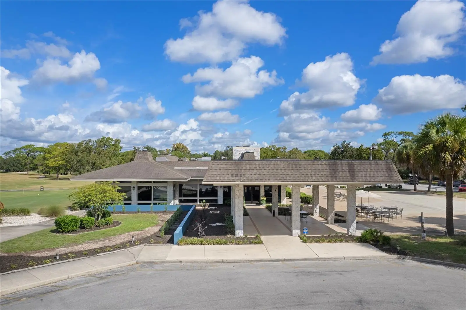 10 Sycamore Court, FL