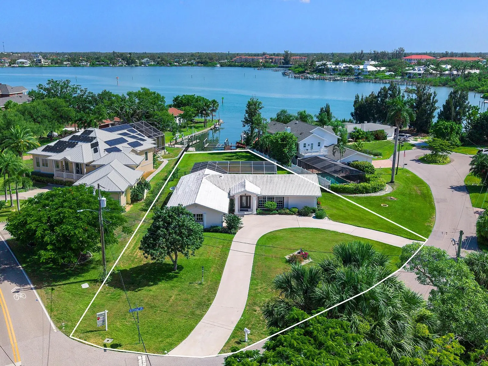 396 Bayshore Drive, FL