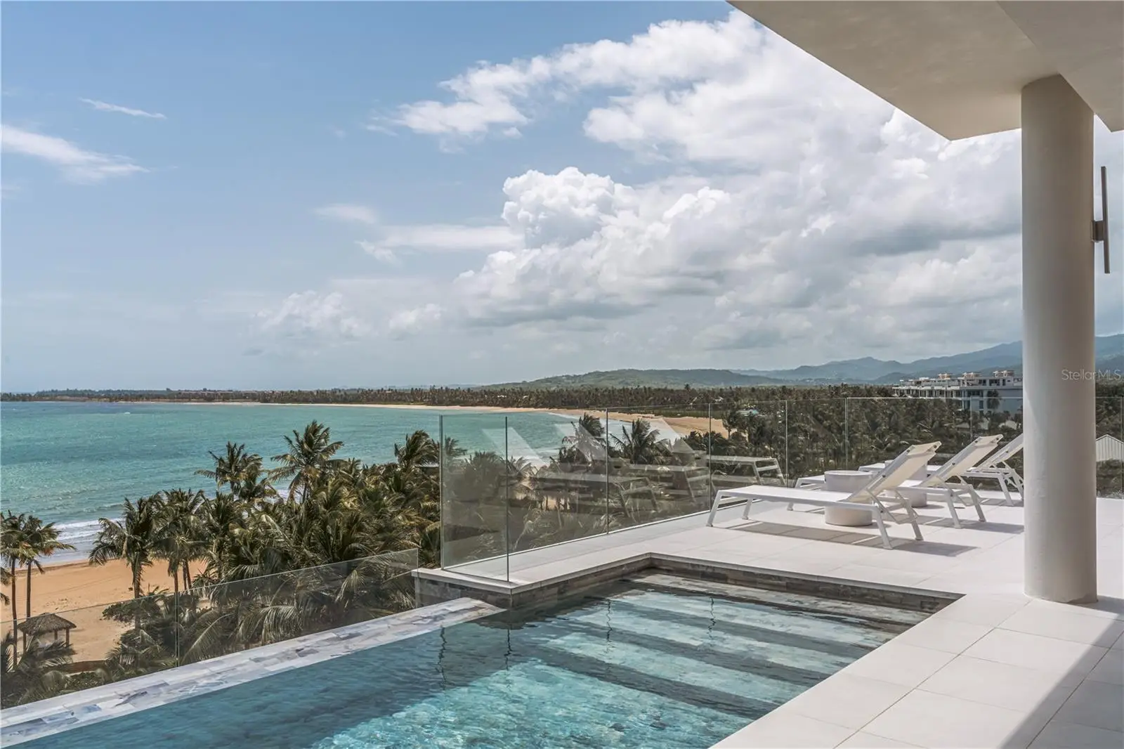 Ocean Drive Ph Four Seasons Private Residences, PR