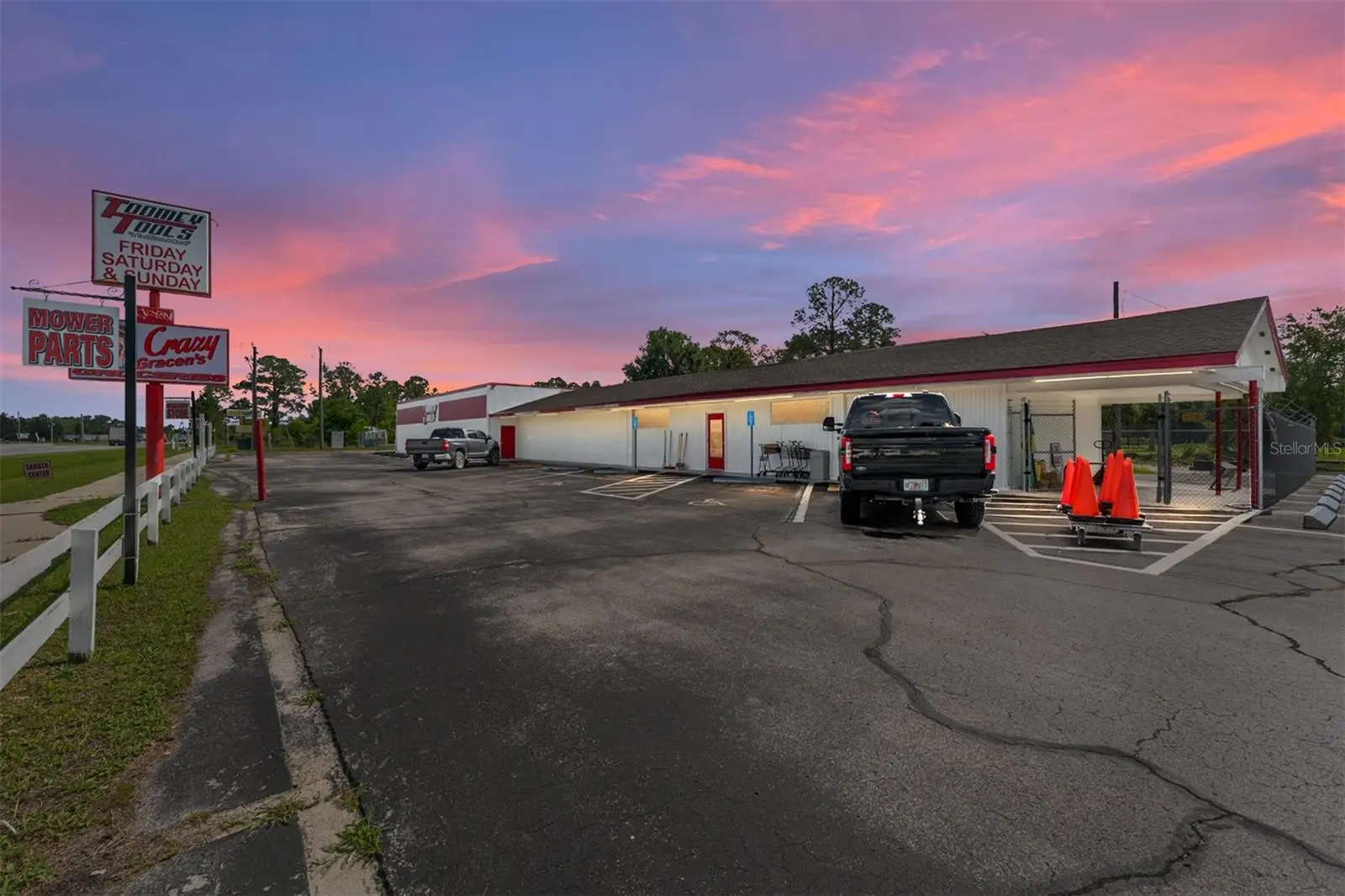 17313 Us Hwy 301, FL