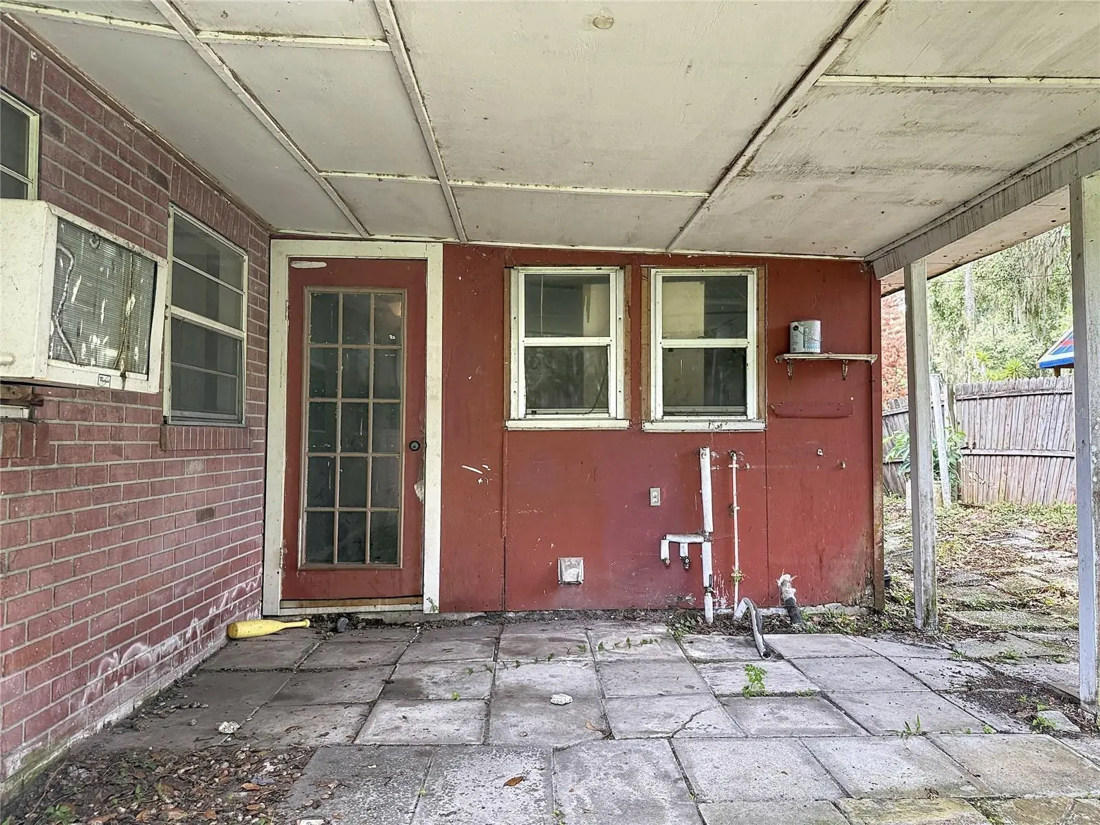 1880 Cr 422, FL