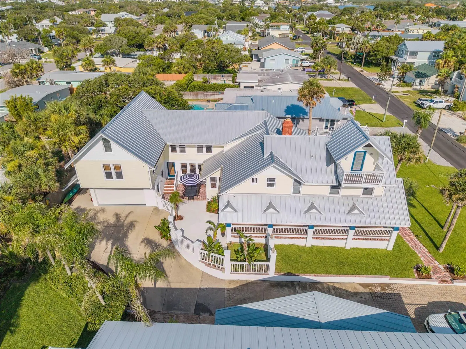 315 Due East Street, FL