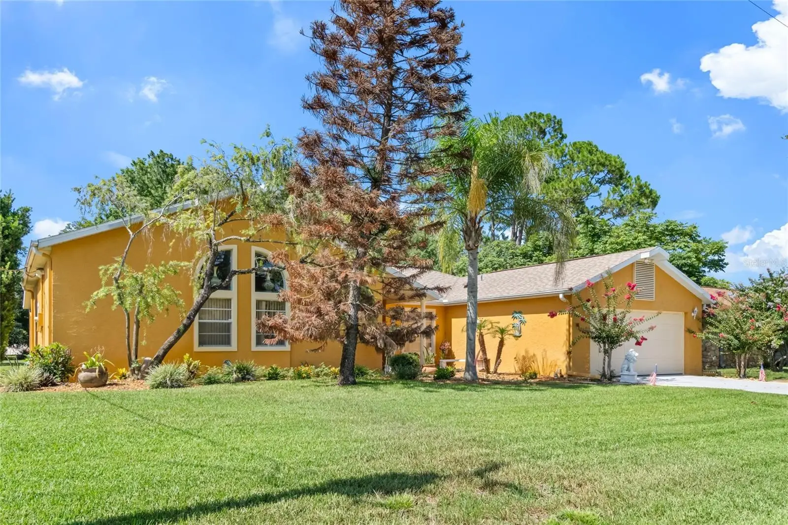 24 Foster Lane, FL