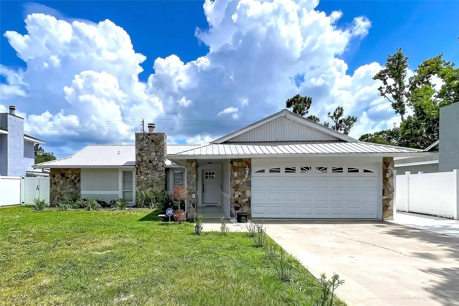 5520 Fulmar Drive, FL