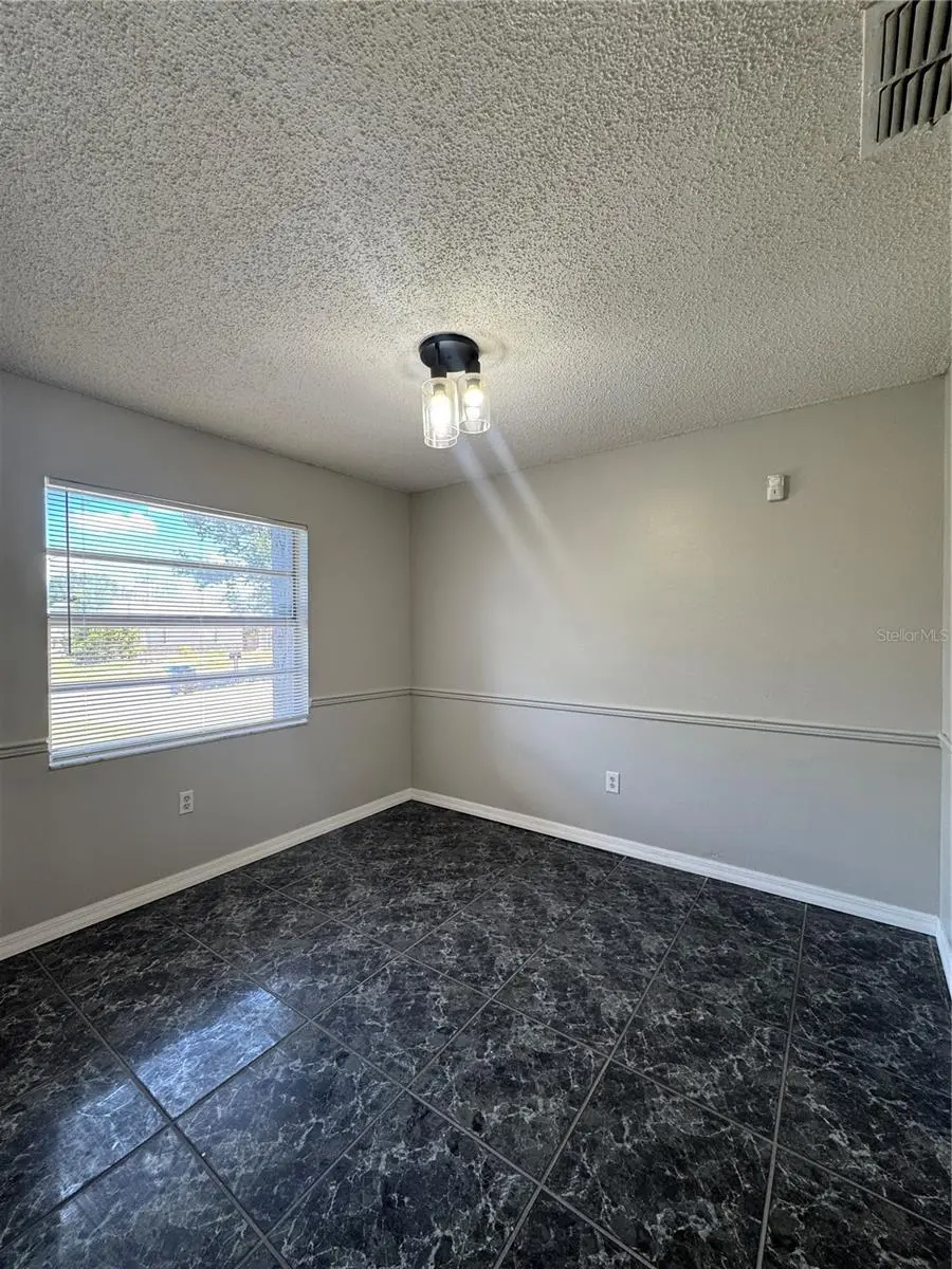721 Greenleaf Lane, FL