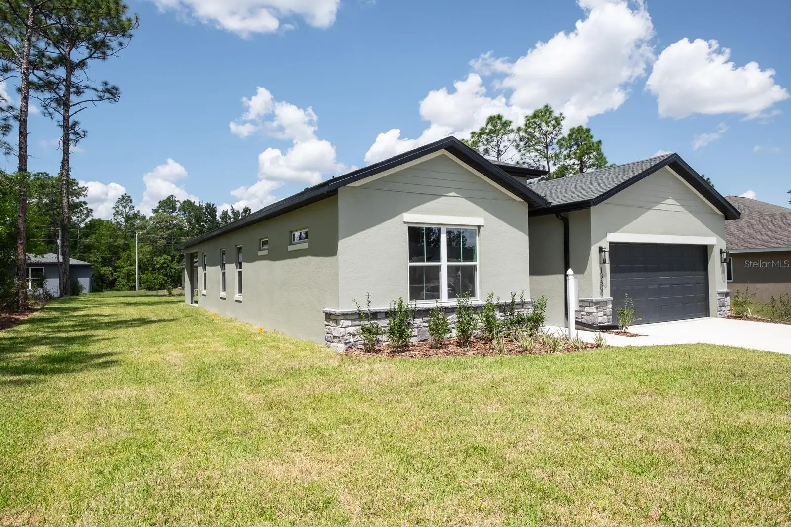 2420 159 Lane, FL