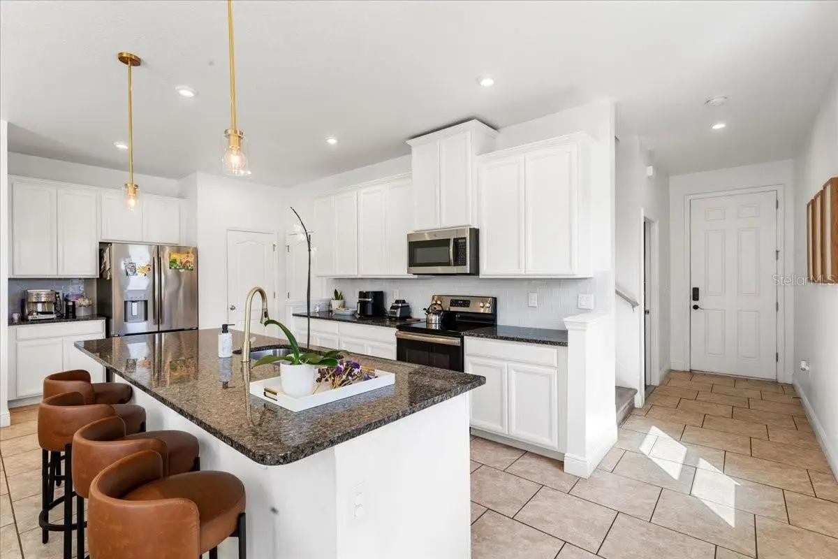 2759 Pleasant Cypress Circle, FL