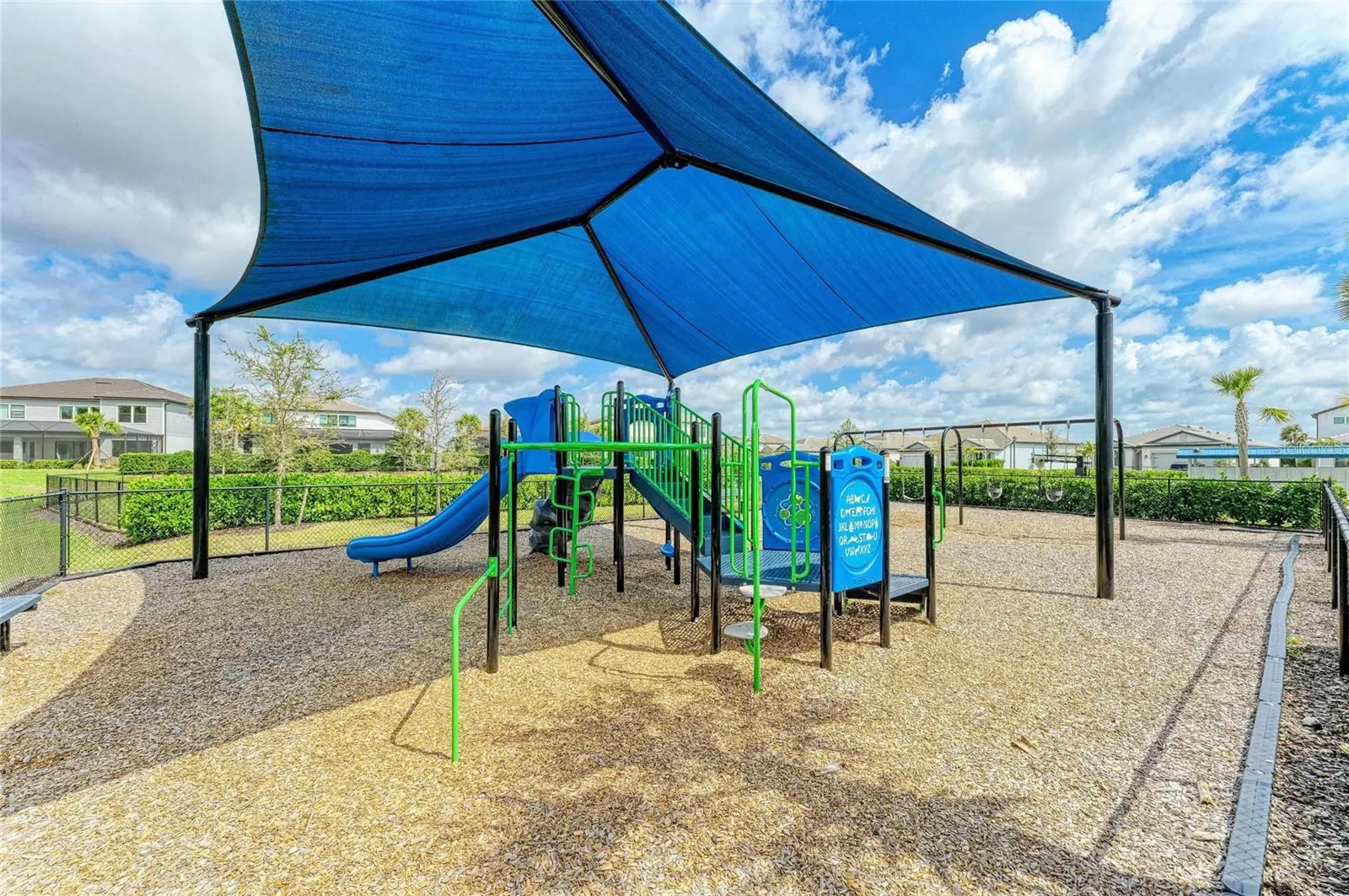 16341 Hidden Oak Loop, FL