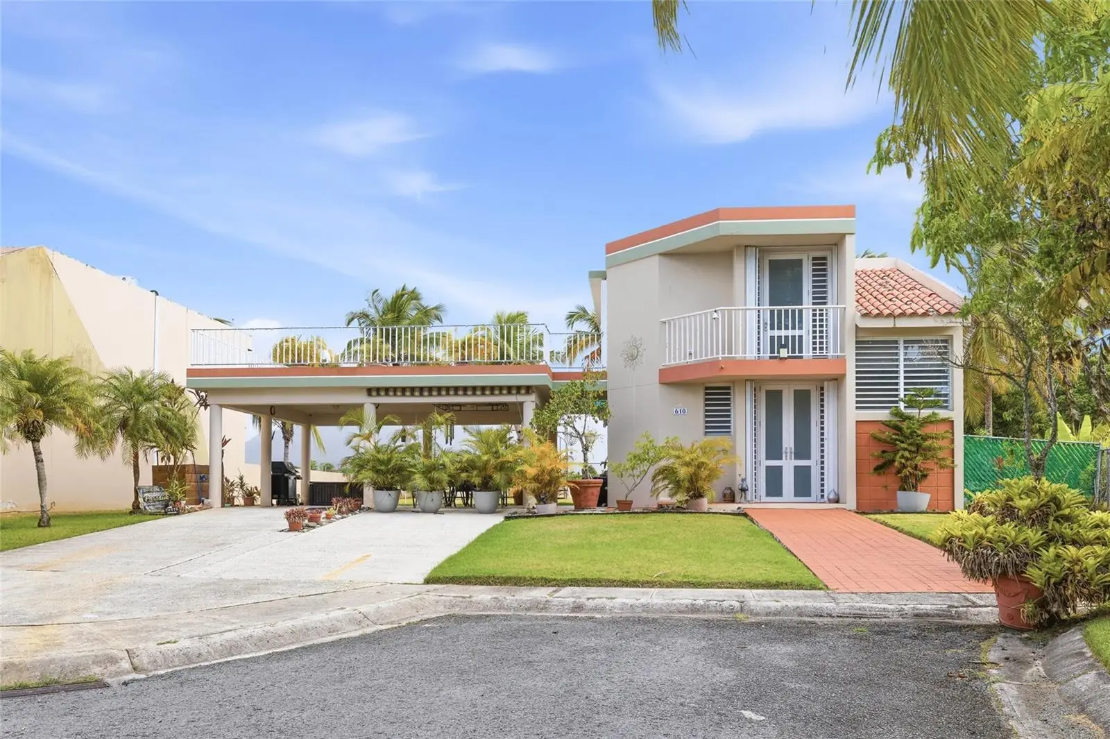 610 Calle Vistamar, PR