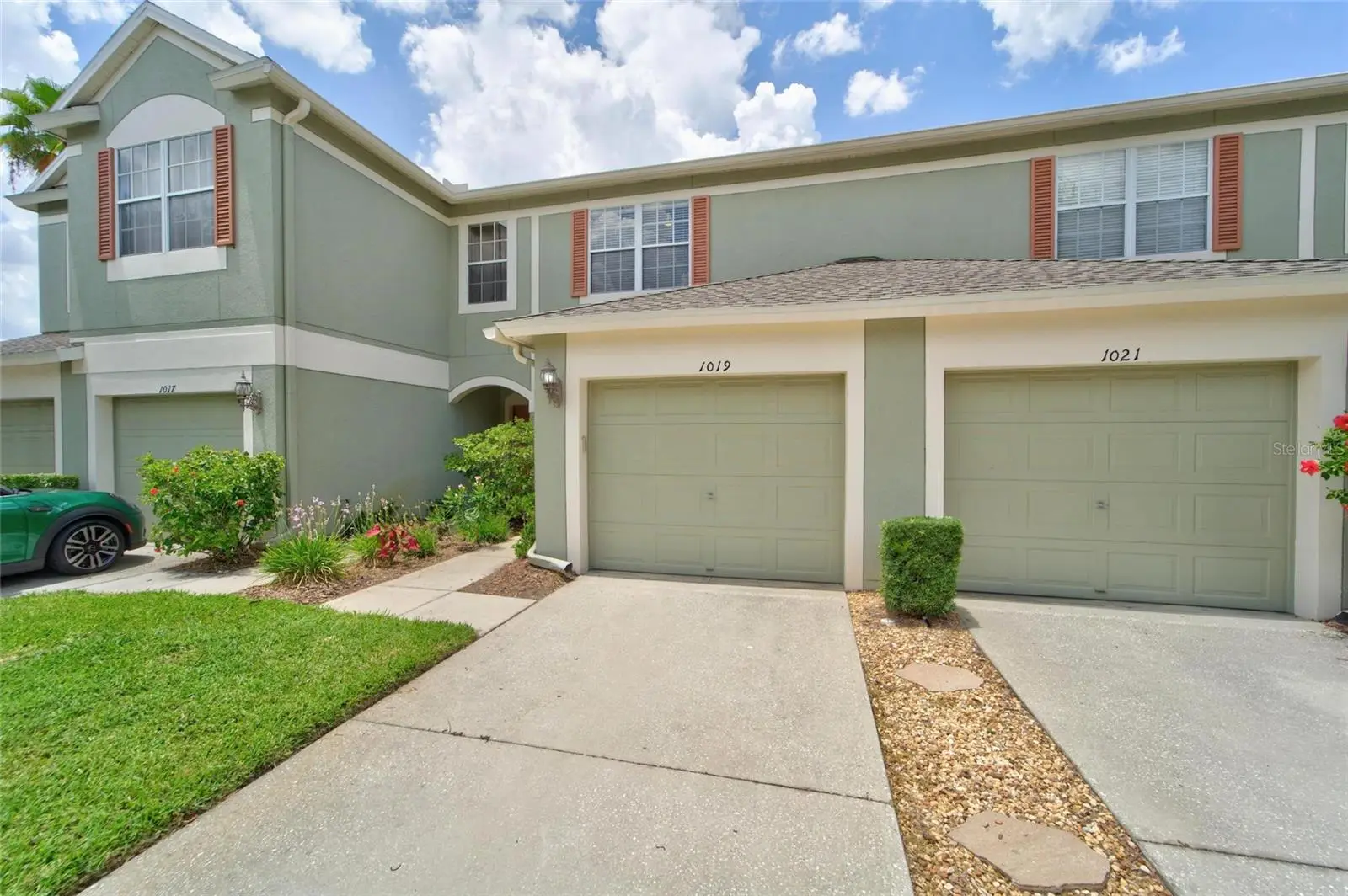 1019 Vista Cay Court, FL