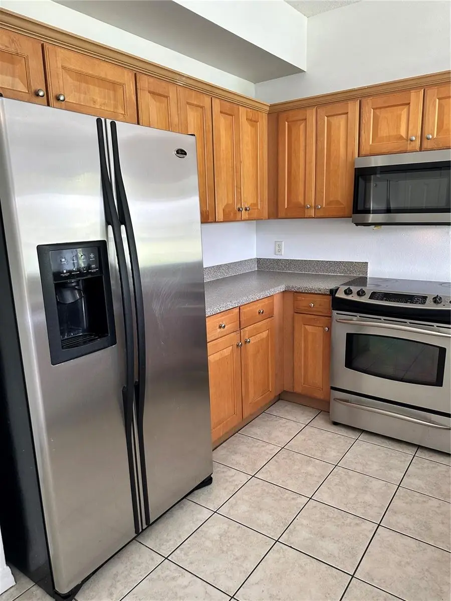 8961 Iron Oak Avenue, FL