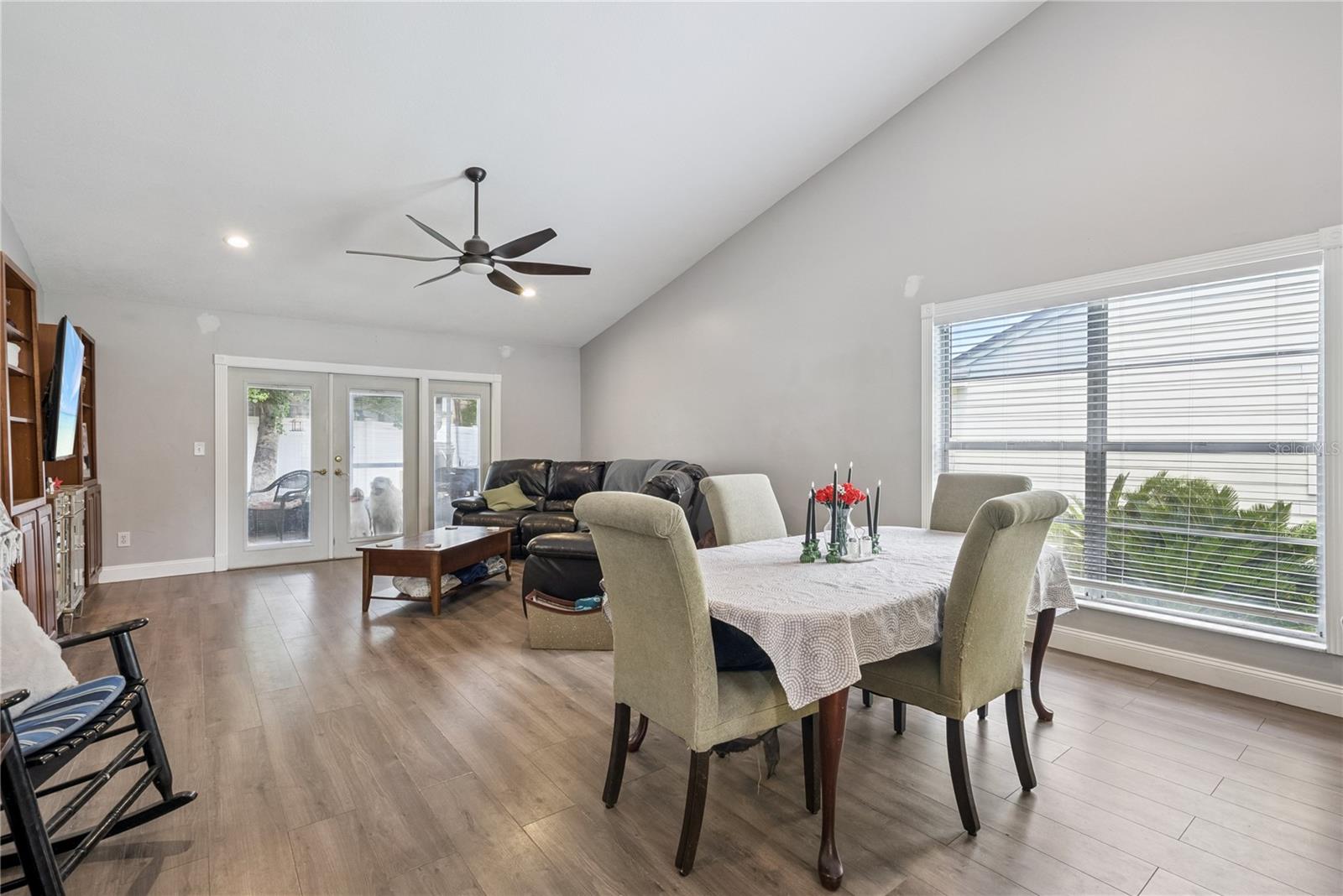 1009 Mccully Court, FL