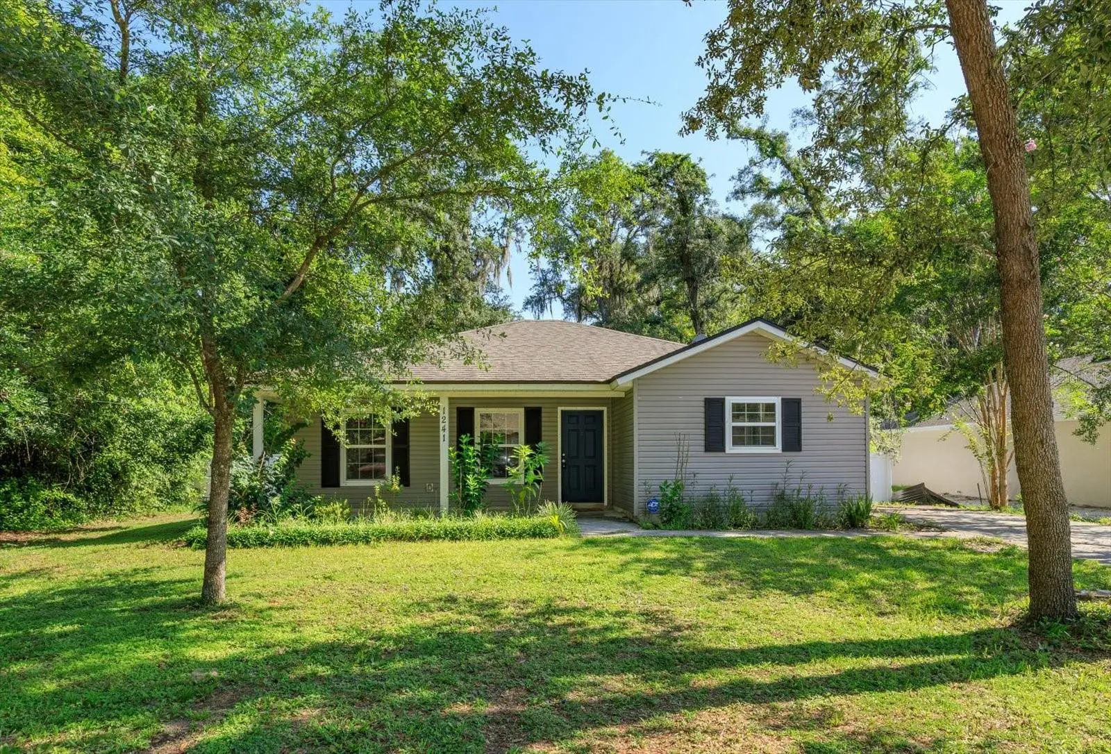 1241 3rd Street, FL