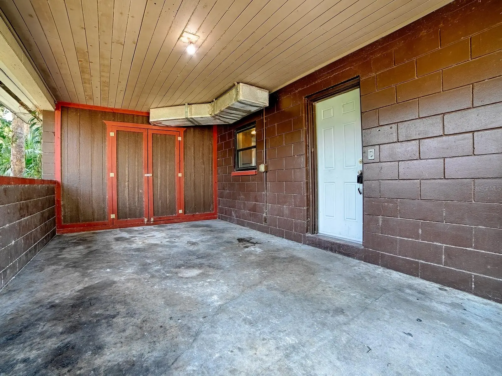 404 Louis Street, FL