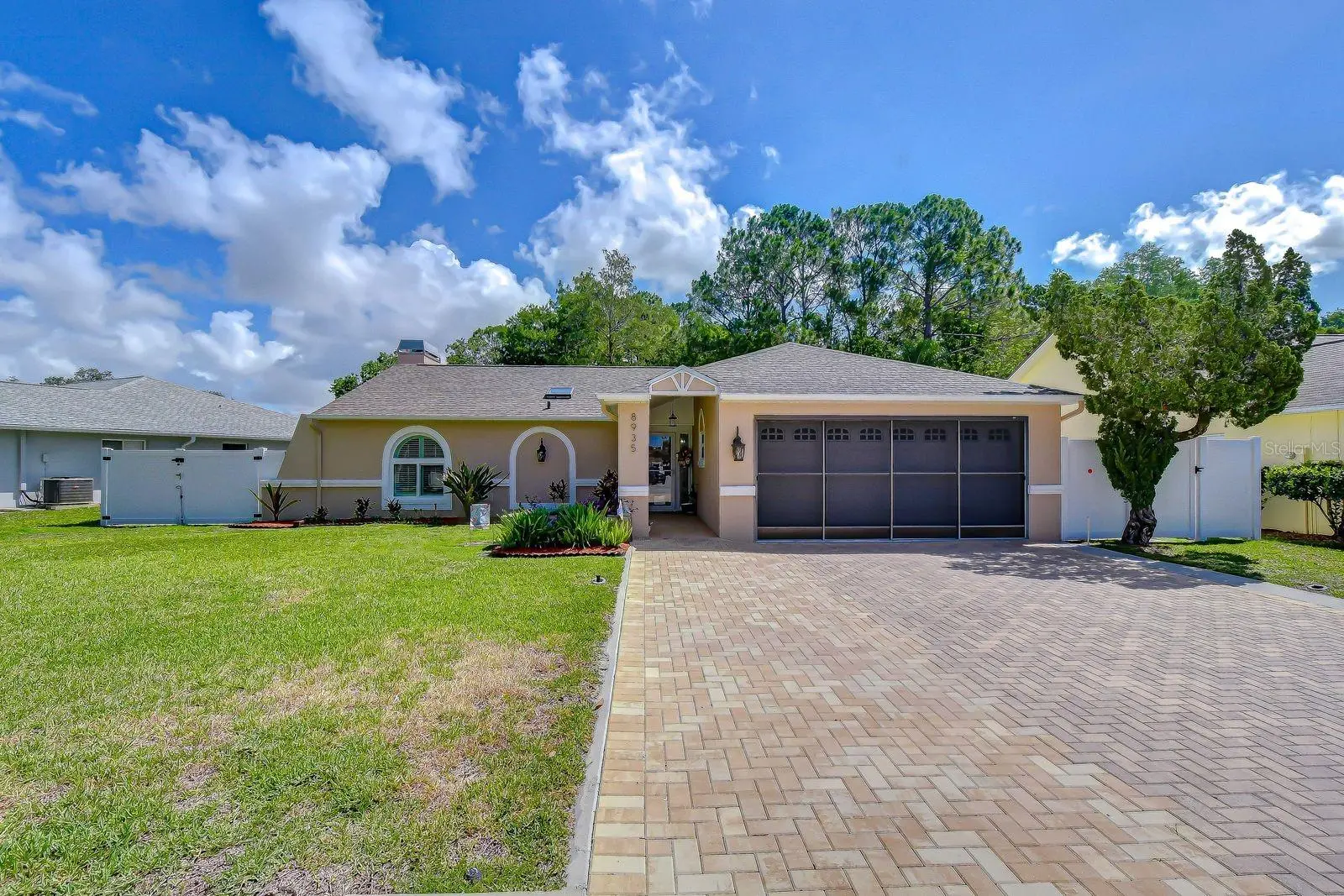 8935 Ruger Drive, FL