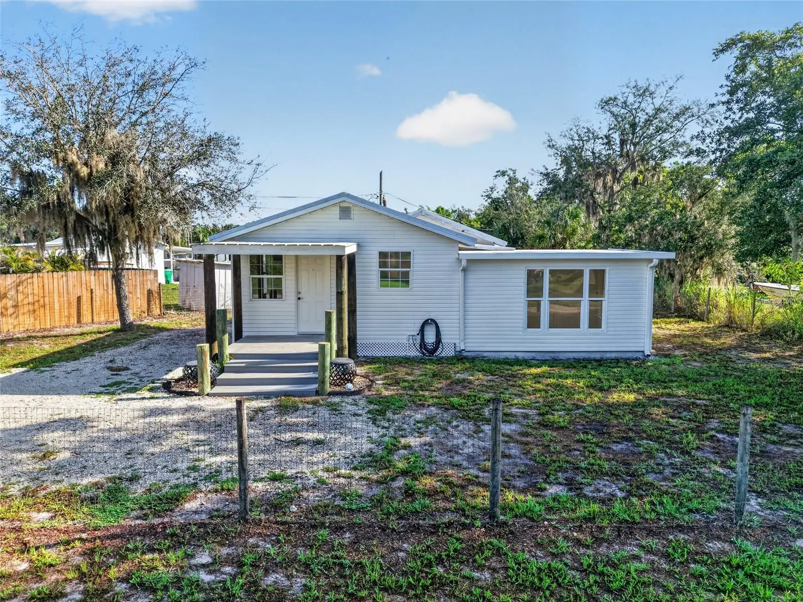 8024 Hillman Avenue, FL