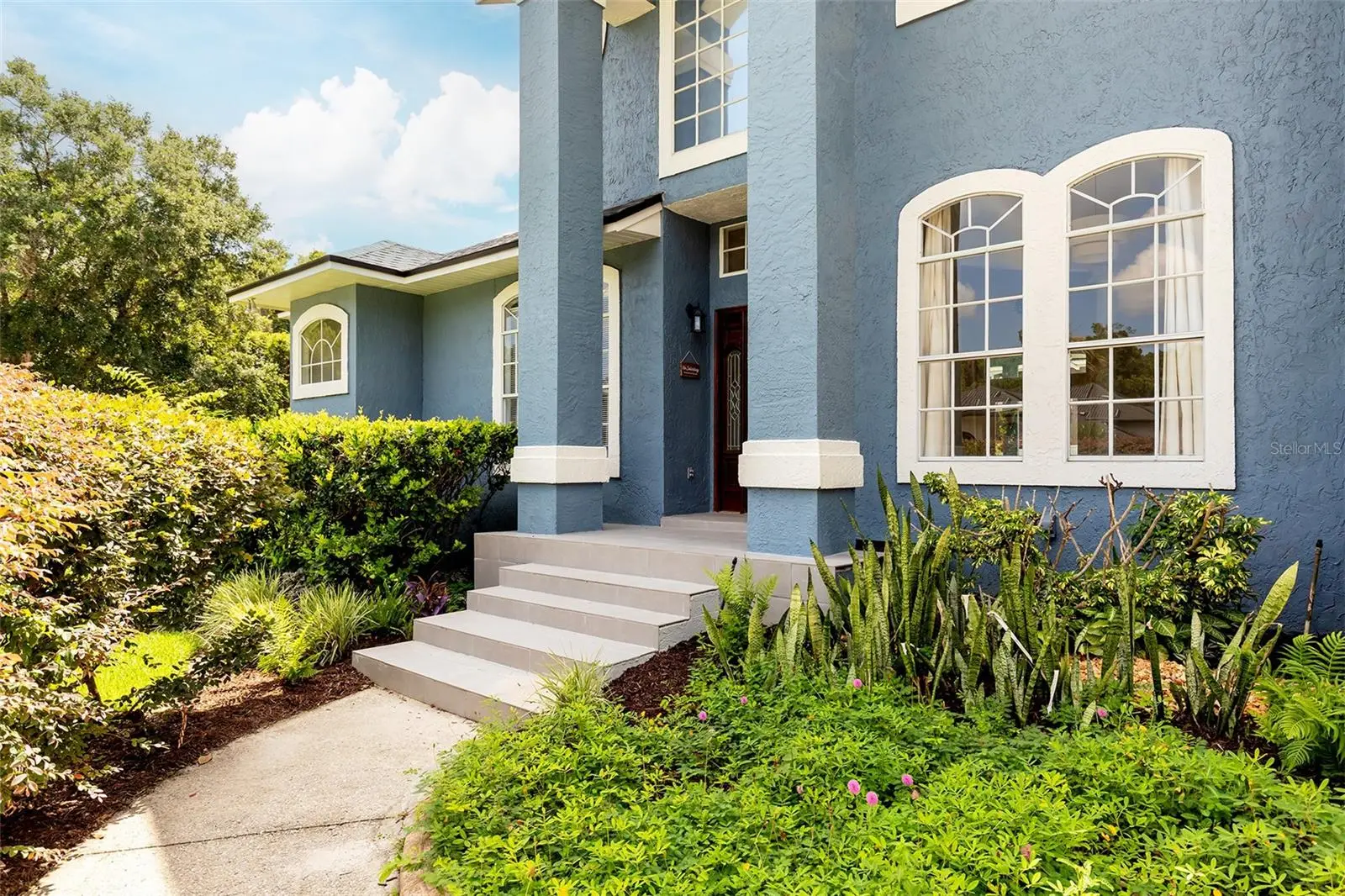 1153 Oak Tree Circle, FL