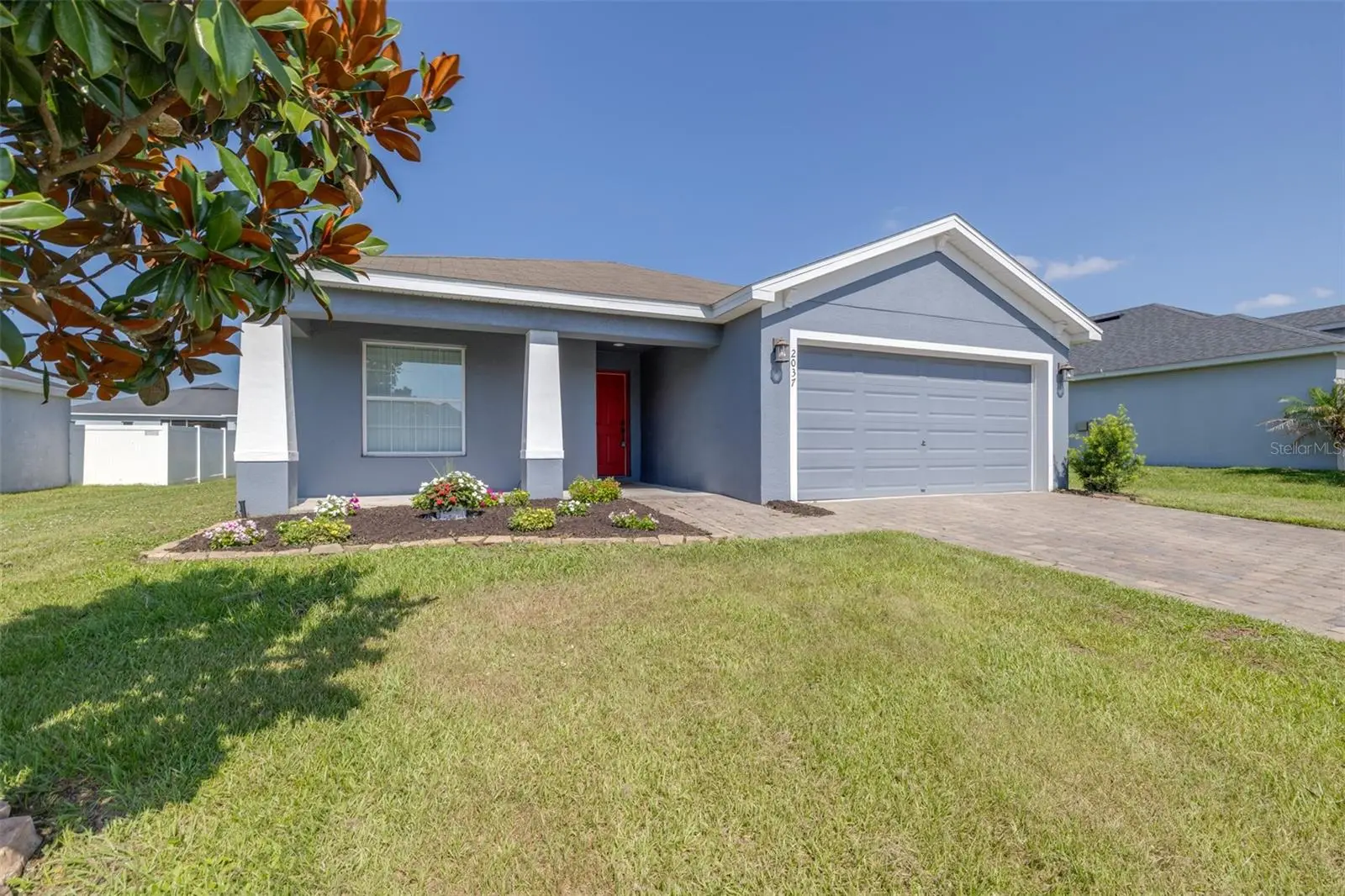 2037 Charleston Lane, FL