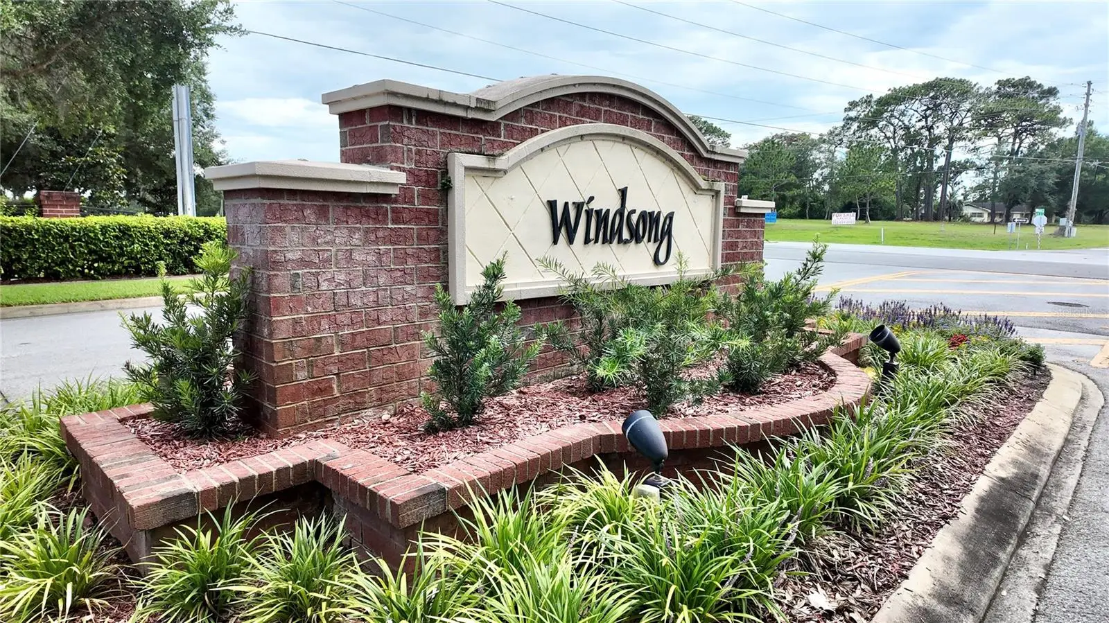 5620 Windsong Oak Drive, FL