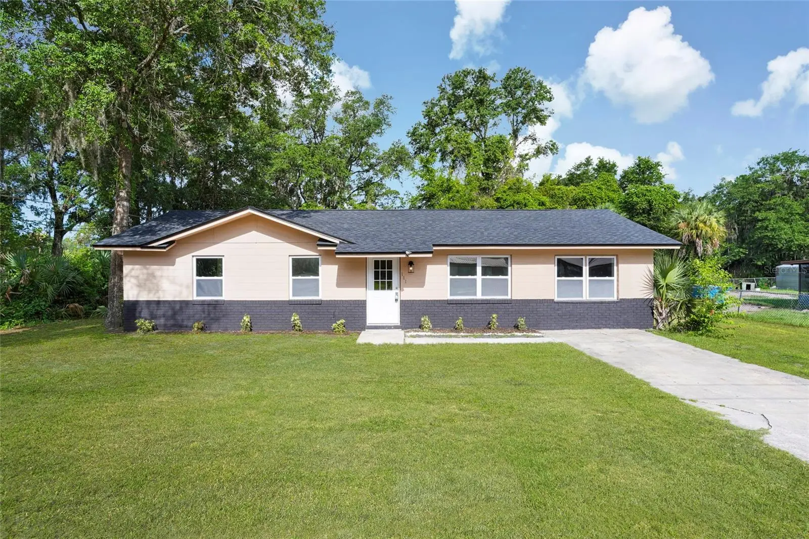 111 Elm Avenue, FL