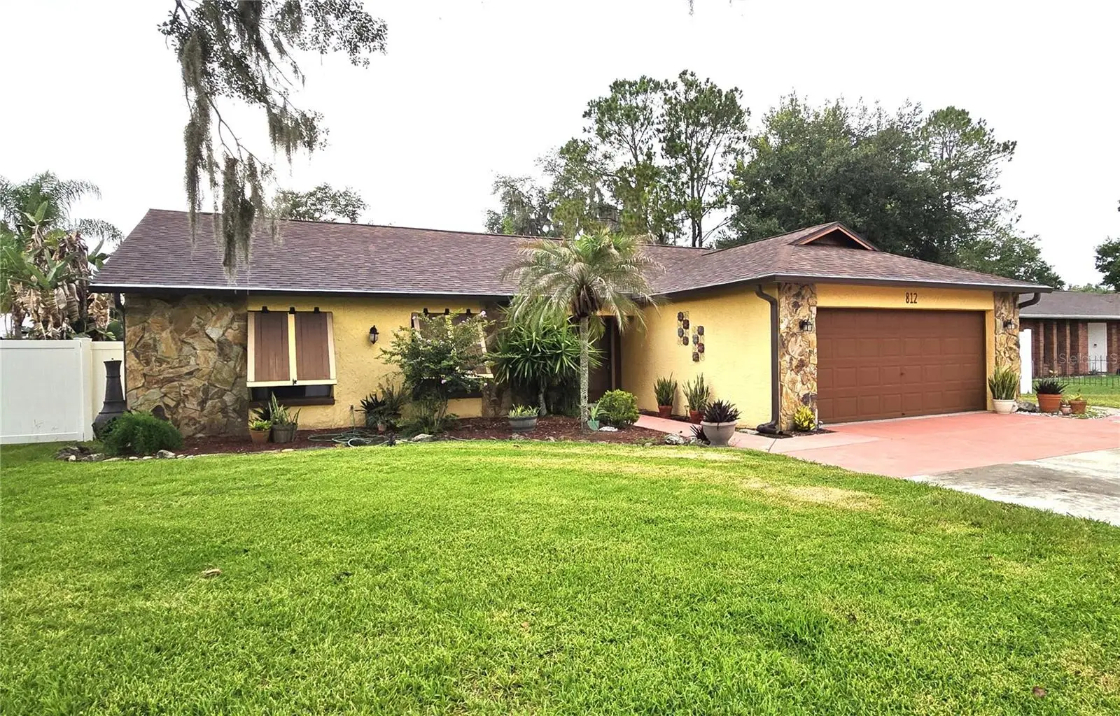 812 Sandalwood Drive, FL