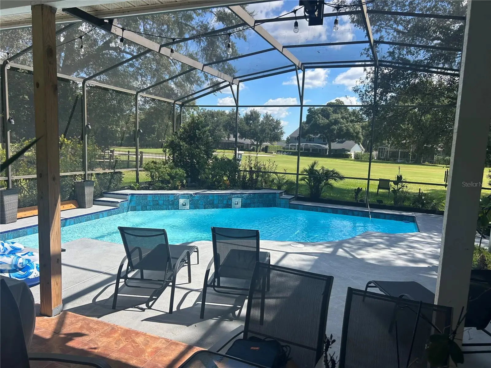 2435 Sweetwater Country Club Place Drive, FL