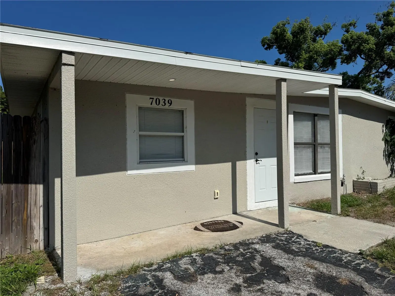 7039 Lenox Drive, FL