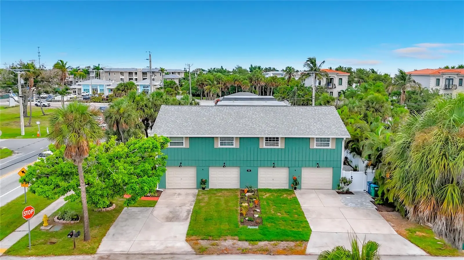 202 Peacock Lane, FL