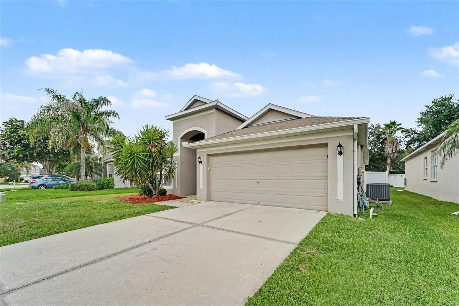 4906 Pennecott Way, FL