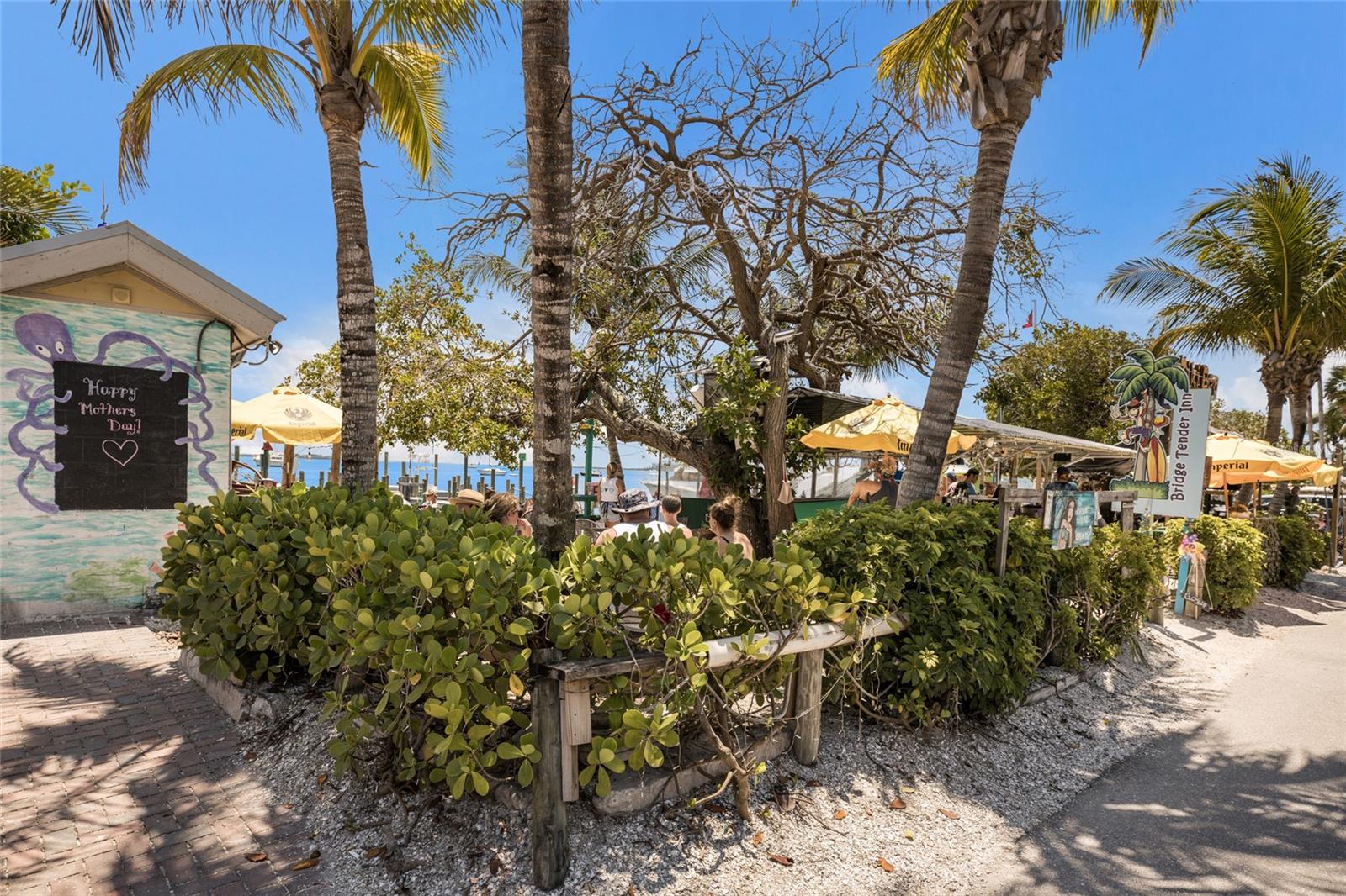 5994 Hibiscus Drive, FL