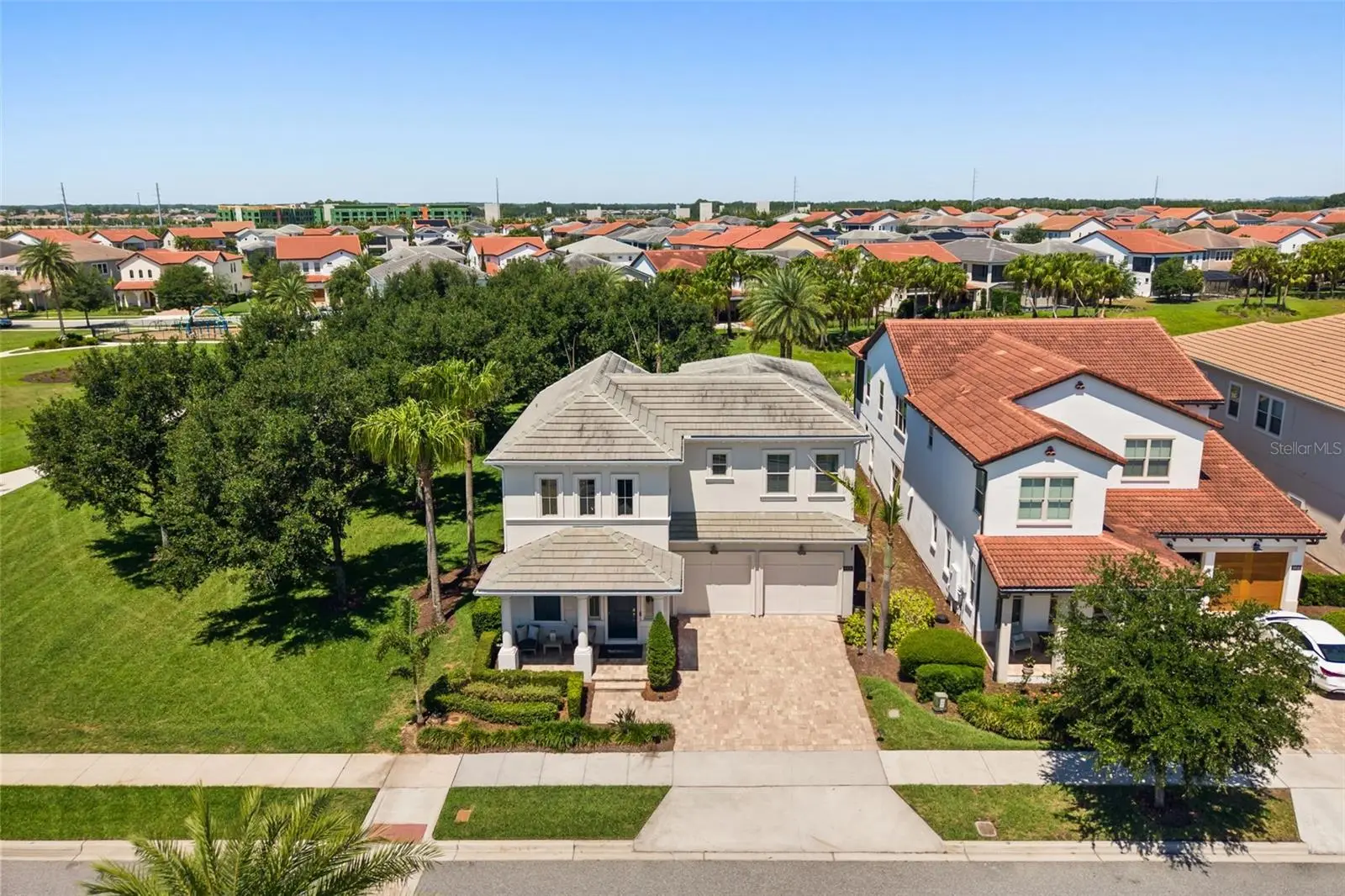 8836 Lakeshore Pointe Drive, FL