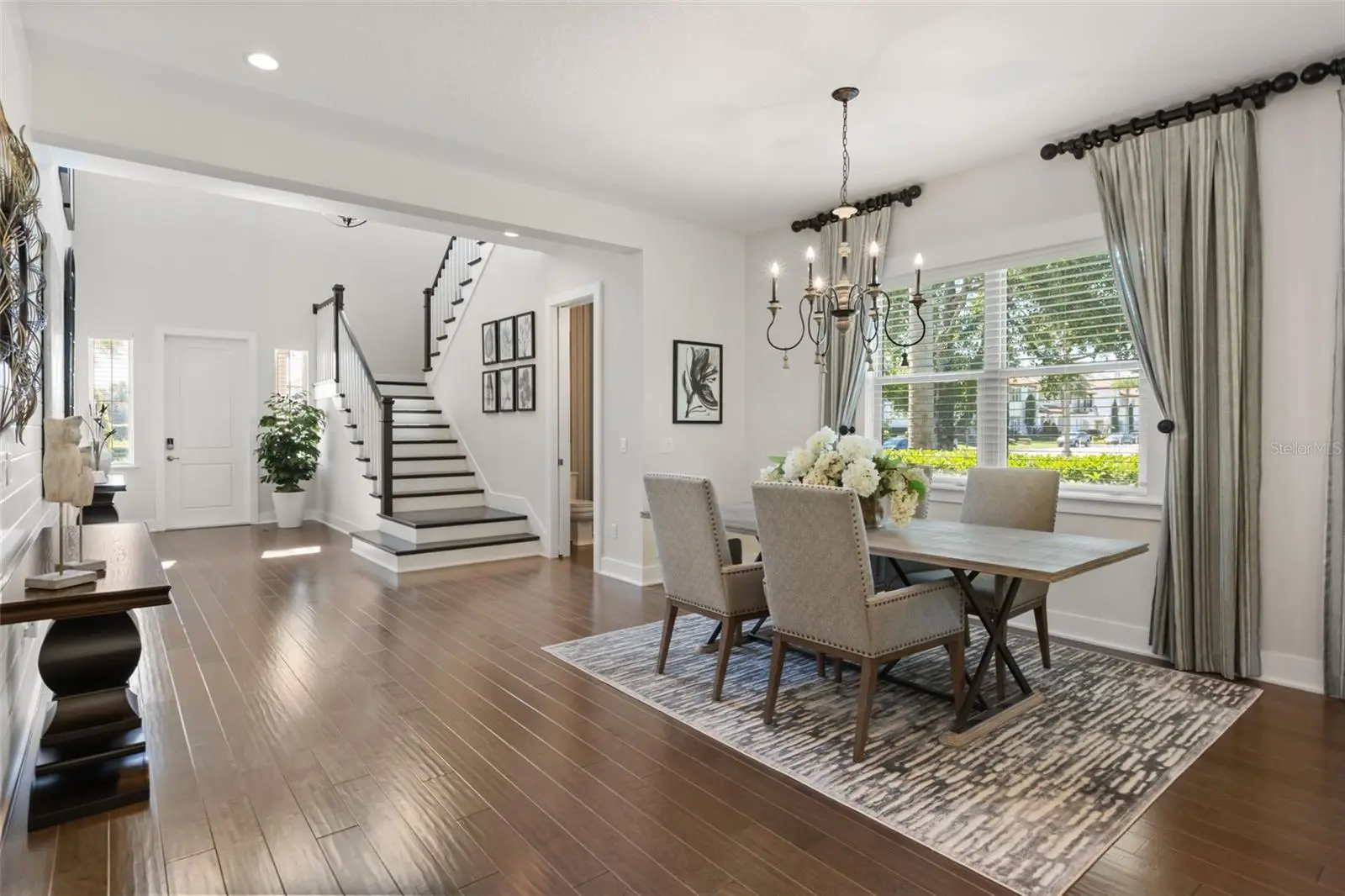 8836 Lakeshore Pointe Drive, FL