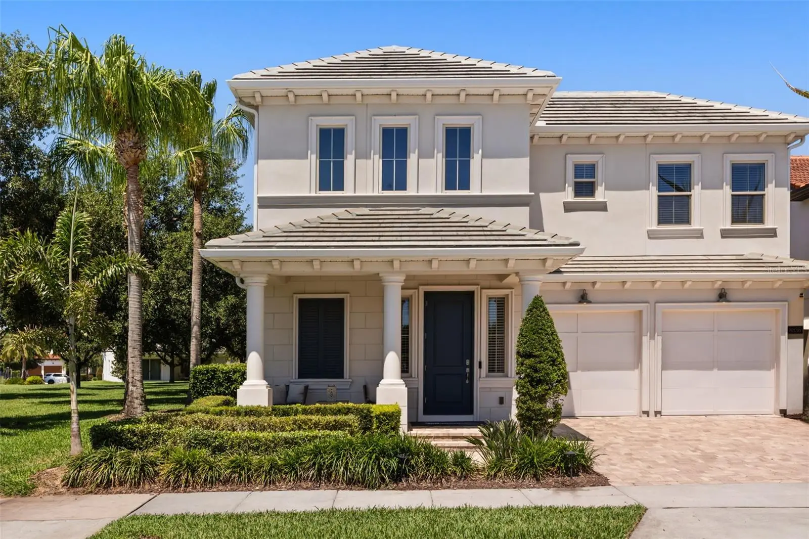 8836 Lakeshore Pointe Drive, FL