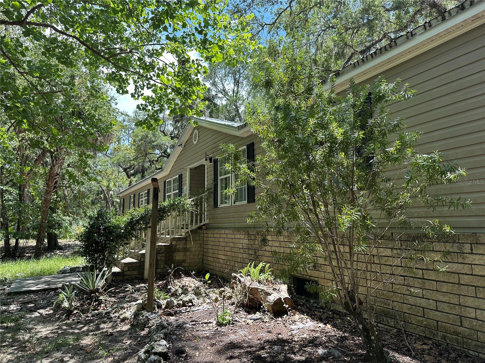 292 Dew Plant Point, FL