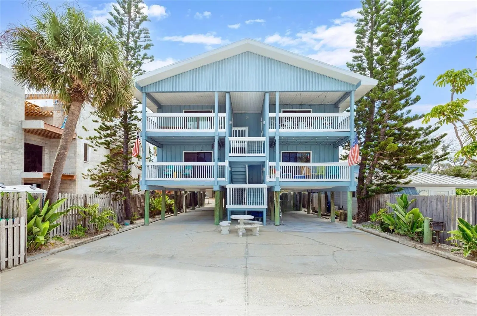 812 Gulf Blvd, FL