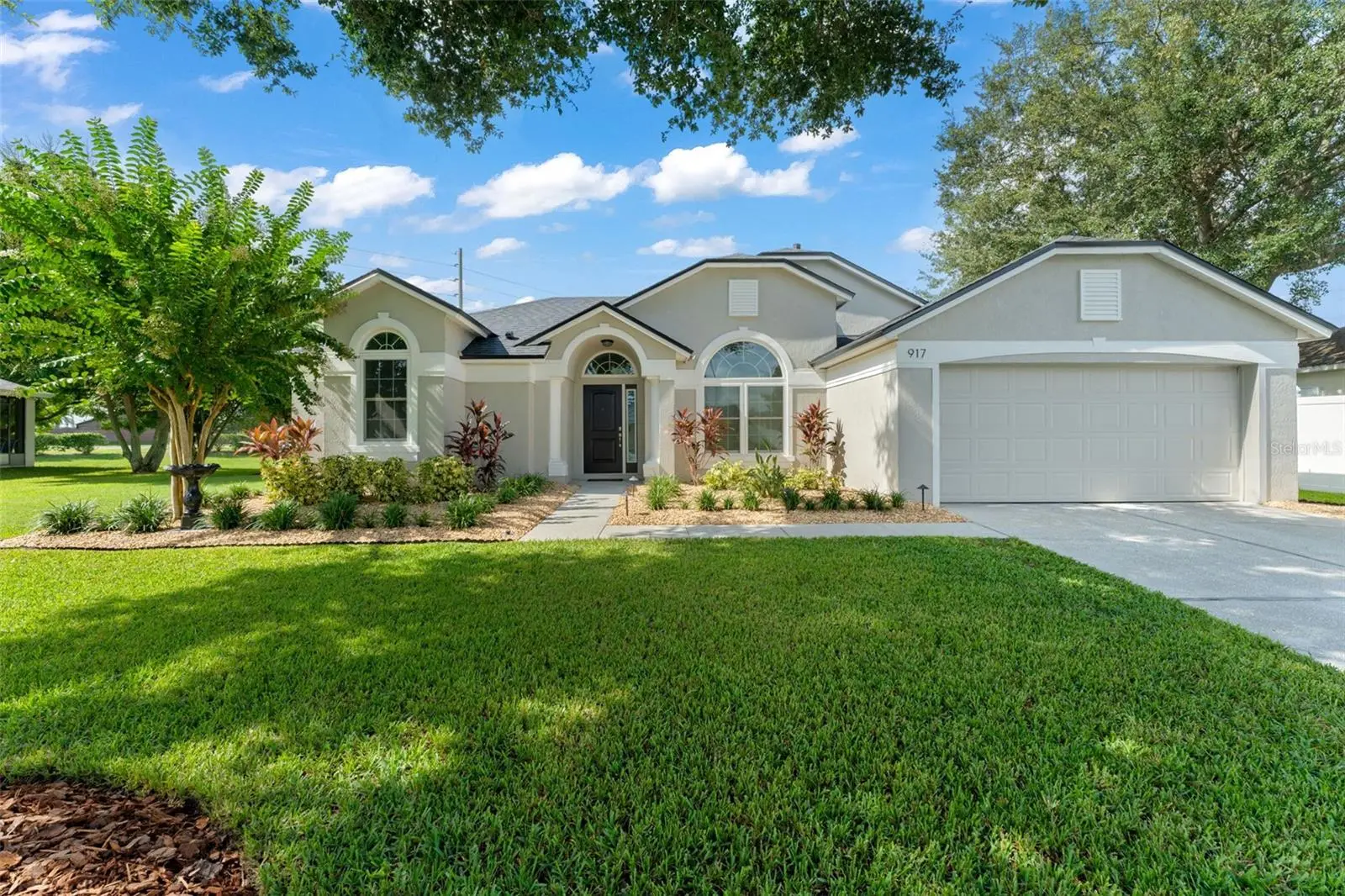 917 Via Bianca Drive, FL