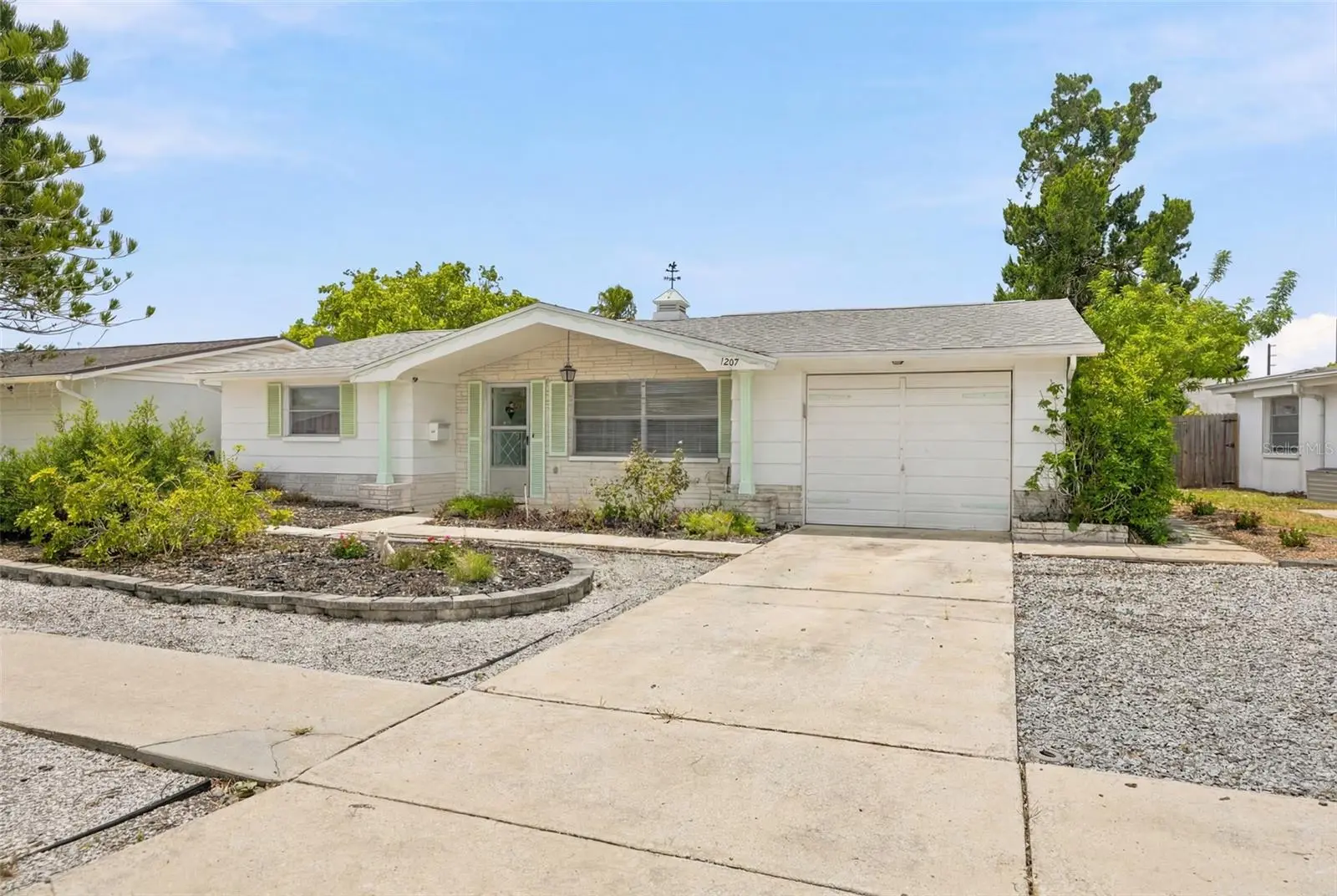 1207 Lodestar Drive, FL