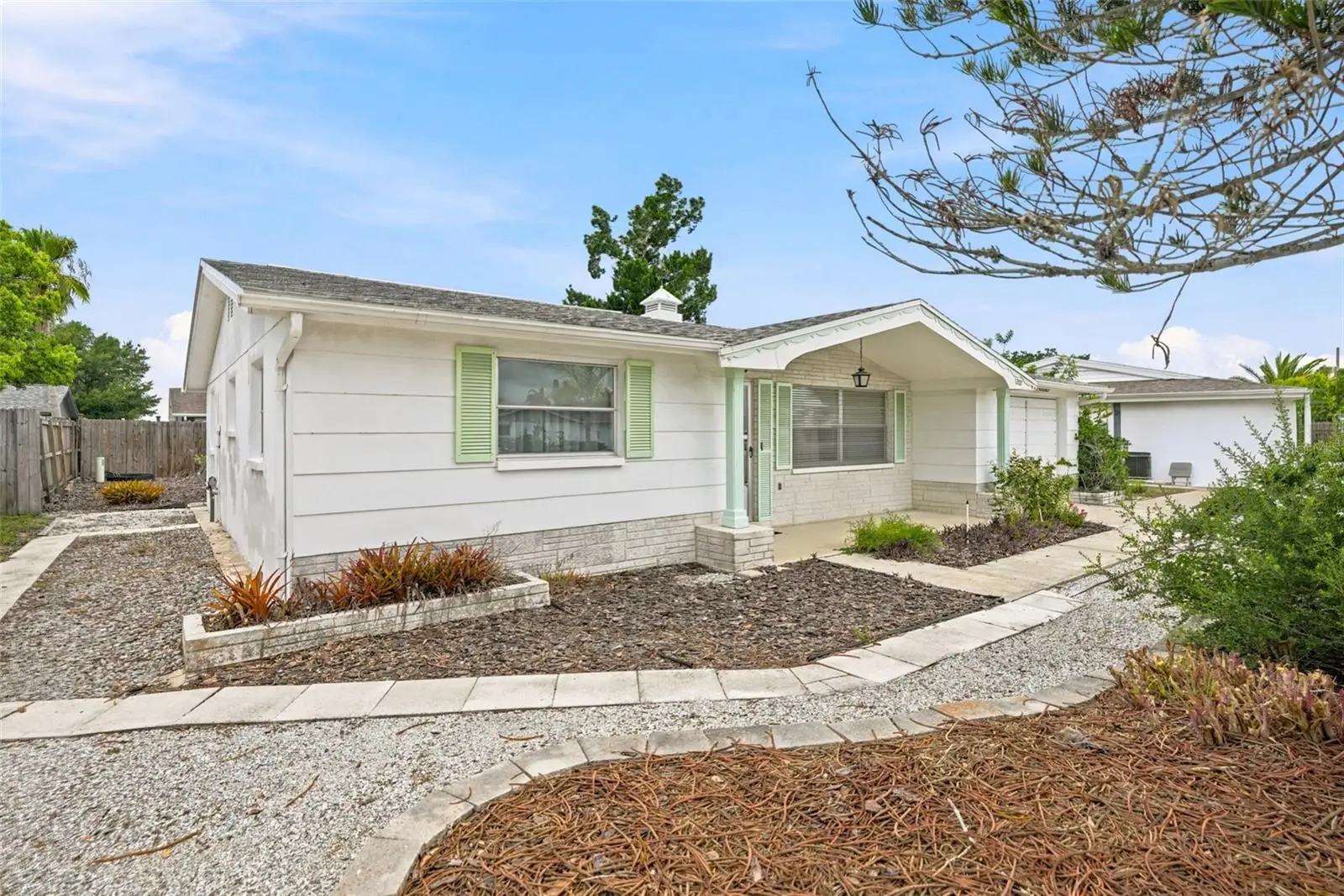 1207 Lodestar Drive, FL