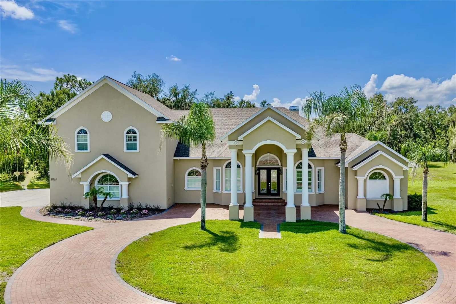 11518 Hammock Oaks Court, FL