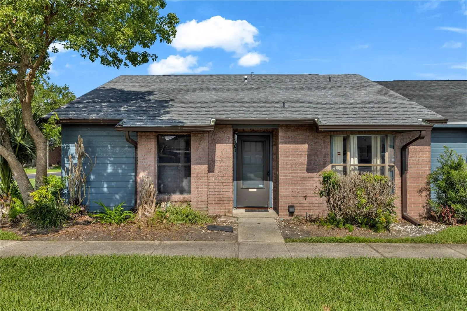 2501 King Oak Circle, FL