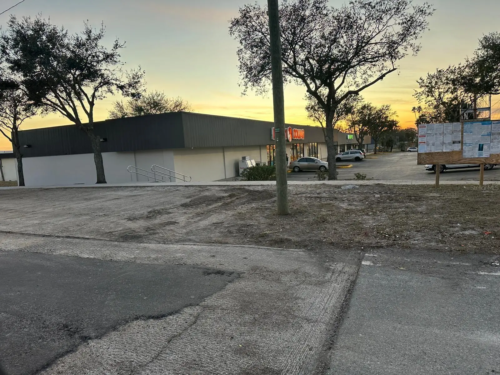1727 Busch Boulevard, FL