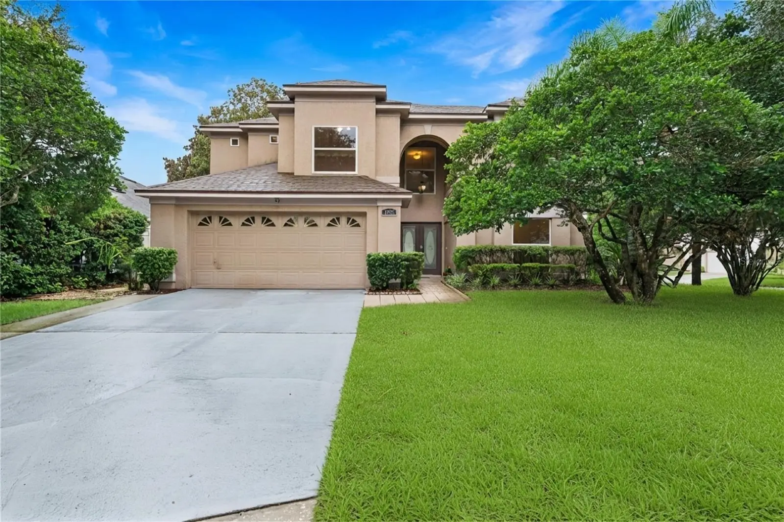 1025 Oceanbreeze Court, FL