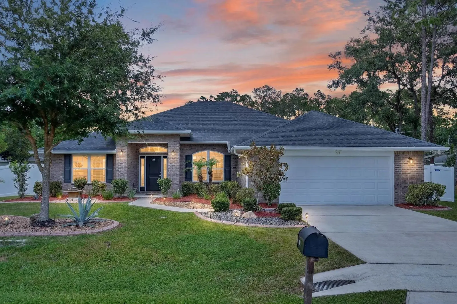 24 Lincoln Lane, FL