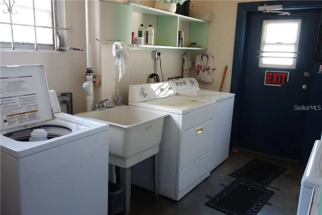 200 Betty Lane, FL