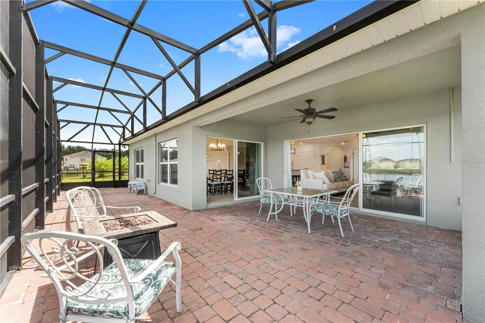4851 Pearl Lake Court, FL