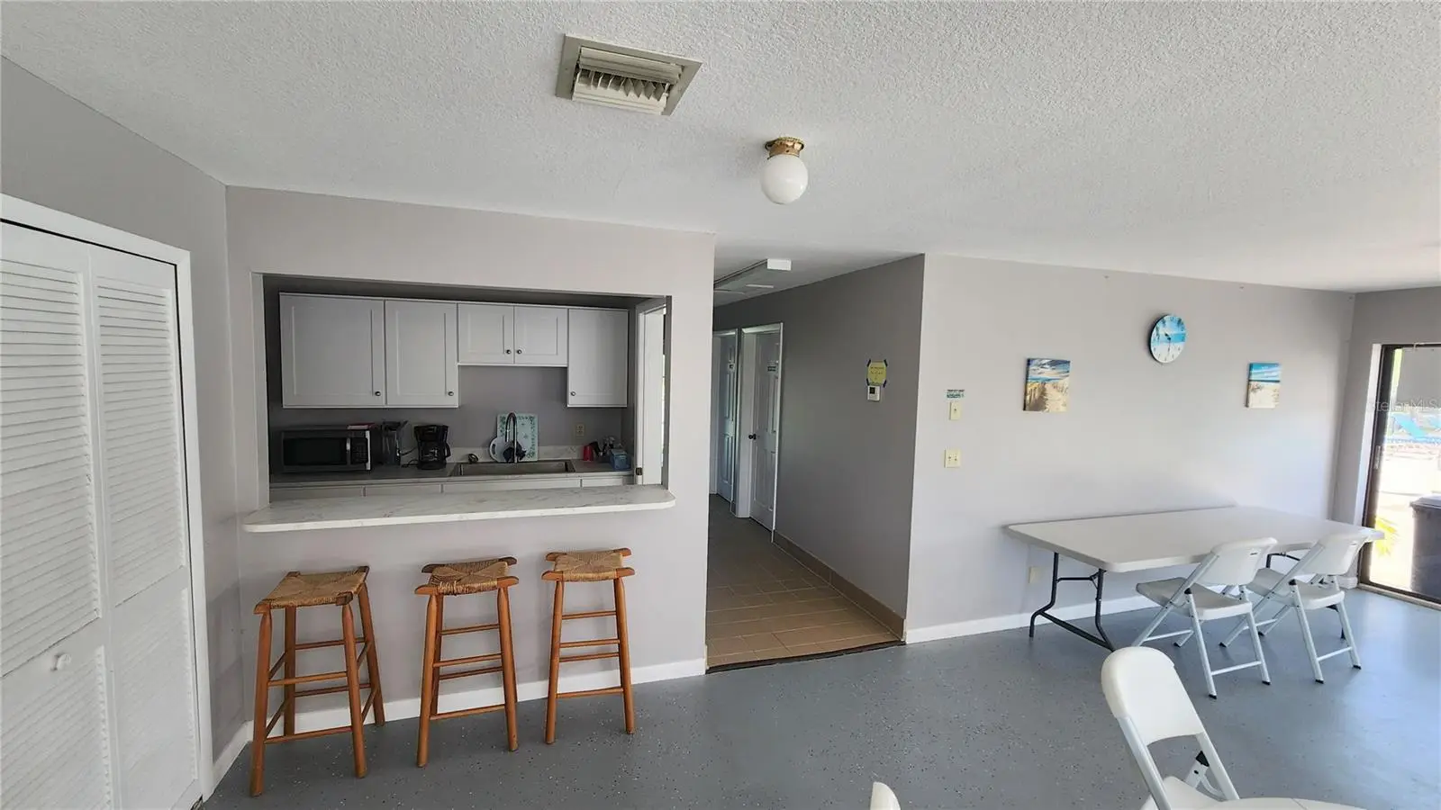 25050 Sandhill Boulevard, FL