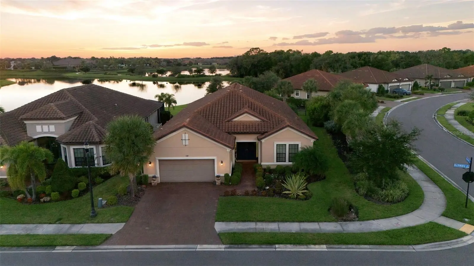 5288 Rushmere Court, FL