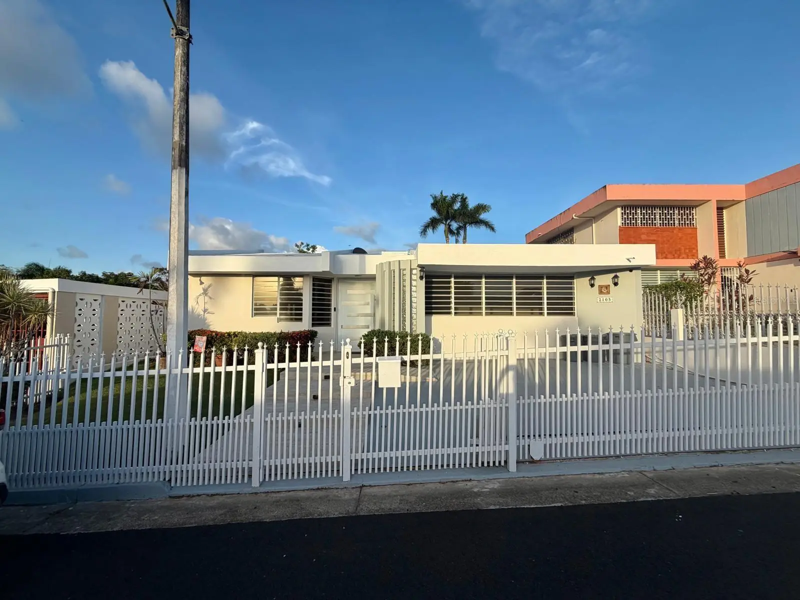 2105 Calle Antioquia, PR